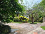 Casa com 4 dormitórios à venda, 260 m² por R$...