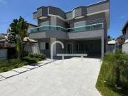 Casa com 4 dormitórios à venda, 260 m² por R$...