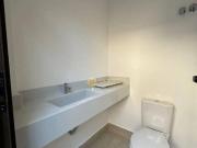 Casa com 4 dormitórios à venda, 260 m² por R$...