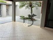 Casa com 4 dormitórios à venda, 263 m² por R$ 1.100.000...