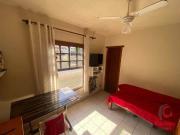 Casa com 4 dormitórios à venda, 264 m² por R$...