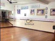 Casa com 4 dormitórios à venda, 266 m² por R$...