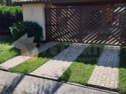 Casa com 4 dormitórios à venda, 270 m² por R$...