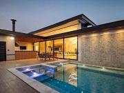 Casa com 4 dormitórios à venda, 272 m² por R$...