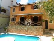 Casa com 4 dormitórios à venda, 272 m² por R$ 950.000,00...