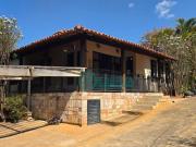 Casa com 4 dormitórios à venda, 273 m² por R$...
