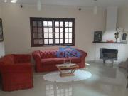 Casa com 4 dormitórios à venda, 275 m² por R$...