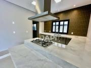 Casa com 4 dormitórios à venda, 276 m² por R$...