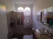 Casa com 4 dormitórios à venda, 276 m² por R$ 470.000,00...