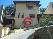 Casa com 4 dormitórios à venda, 280 m² por R$...