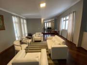 Casa com 4 dormitórios à venda, 281 m² por R$...