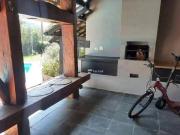 Casa com 4 dormitórios à venda, 288 m² por R$...