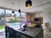 Casa com 4 dormitórios à venda, 290 m² por R$...