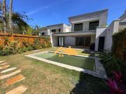 Casa com 4 dormitórios à venda, 290 m² por R$...