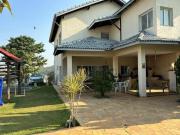 Casa com 4 dormitórios à venda, 292 m² por R$...