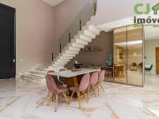 Casa com 4 dormitórios à venda, 294 m² por R$...