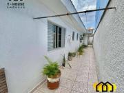 Casa com 4 dormitórios à venda, 295 m² por R$...