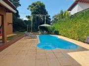 Casa com 4 dormitórios à venda, 299 m² por R$...