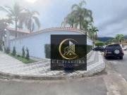 Casa com 4 dormitórios à venda, 300 m² por R$ 1.300.000...