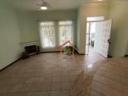 Casa com 4 dormitórios à venda, 300 m² por R$...