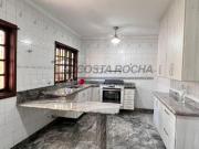 Casa com 4 dormitórios à venda, 300 m² por R$...