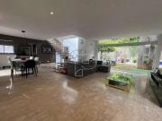 Casa com 4 dormitórios à venda, 300 m² por R$...