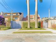 Casa com 4 dormitórios à venda, 300 m² por R$...