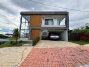 Casa com 4 dormitórios à venda, 300 m² por R$... Casa com 4 dormitórios à venda, 300 m² por R$...