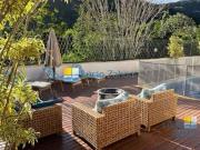 Casa com 4 dormitórios à venda, 300 m² por R$...