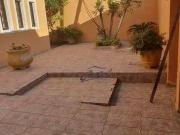 Casa com 4 dormitórios à venda, 300 m² por R$...