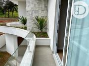 Casa com 4 dormitórios à venda, 300 m² por R$...