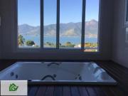 Casa com 4 dormitórios à venda, 306 m² por R$...