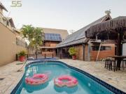 Casa com 4 dormitórios à venda, 307 m² por R$...