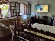 Casa com 4 dormitórios à venda, 308 m² por R$...