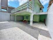 Casa com 4 dormitórios à venda, 310 m² por R$...