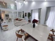 Casa com 4 dormitórios à venda, 310 m² por R$...