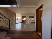Casa com 4 dormitórios à venda, 317 m² por R$...