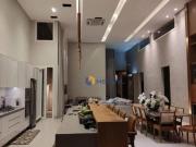 Casa com 4 dormitórios à venda, 317 m² por R$...