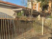 Casa com 4 dormitórios à venda, 318 m² por R$...