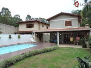 Casa com 4 dormitórios à venda, 320 m² por R$...