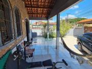 Casa com 4 dormitórios à venda, 320 m² por R$ 900.000,00...