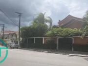 Casa com 4 dormitórios à venda, 322 m² por R$...