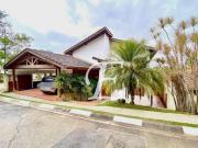 Casa com 4 dormitórios à venda, 325 m² por R$...