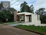 Casa com 4 dormitórios à venda, 330 m² por R$...