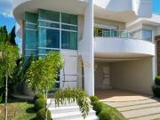 Casa com 4 dormitórios à venda, 330 m² por R$...