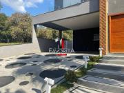 Casa com 4 dormitórios à venda, 330 m² por R$...