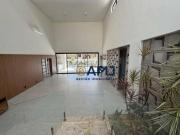 Casa com 4 dormitórios à venda, 330 m² por R$...