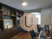 Casa com 4 dormitórios à venda, 333 m² por R$...