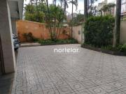 Casa com 4 dormitórios à venda, 333 m² por R$...