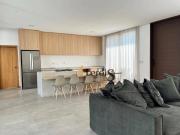 Casa com 4 dormitórios à venda, 339 m² por R$...